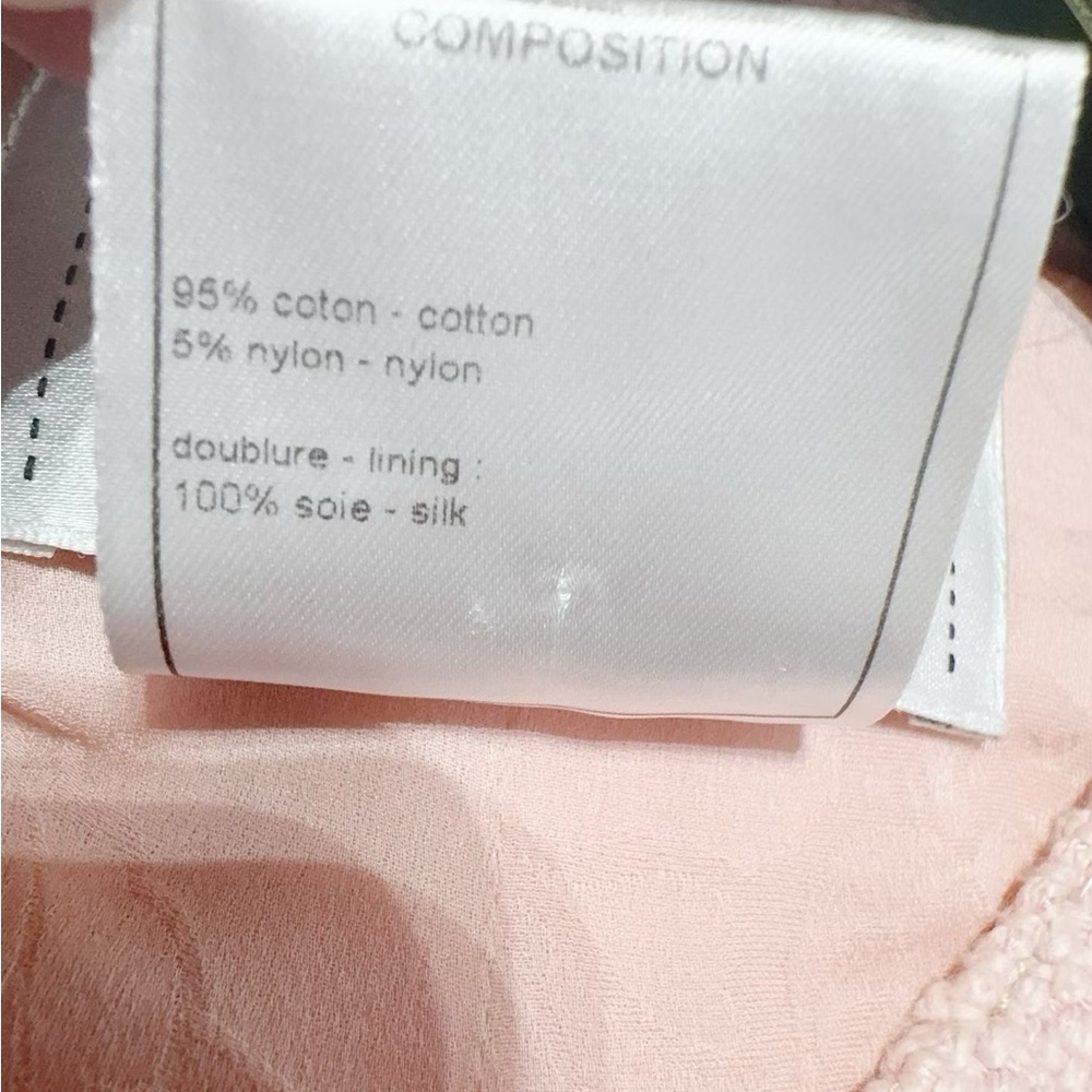 ❌sold❌Authentic Chanel Light Pink Blazer - Picture 6 of 6